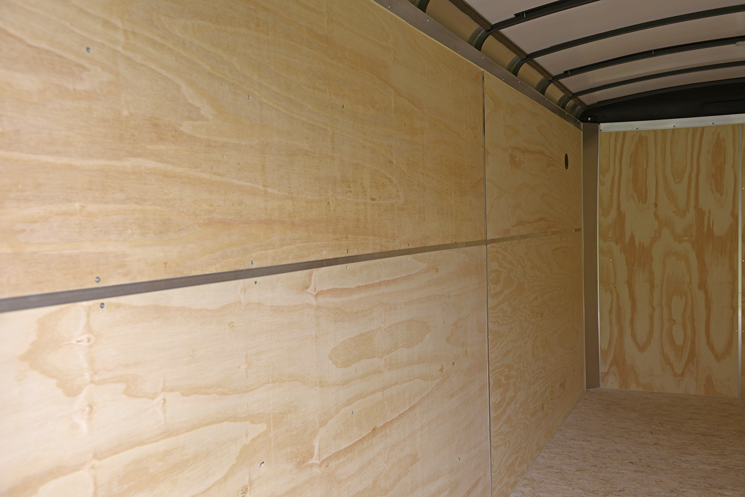 Inside of trailer view, Aluminum H-Trim with no staples